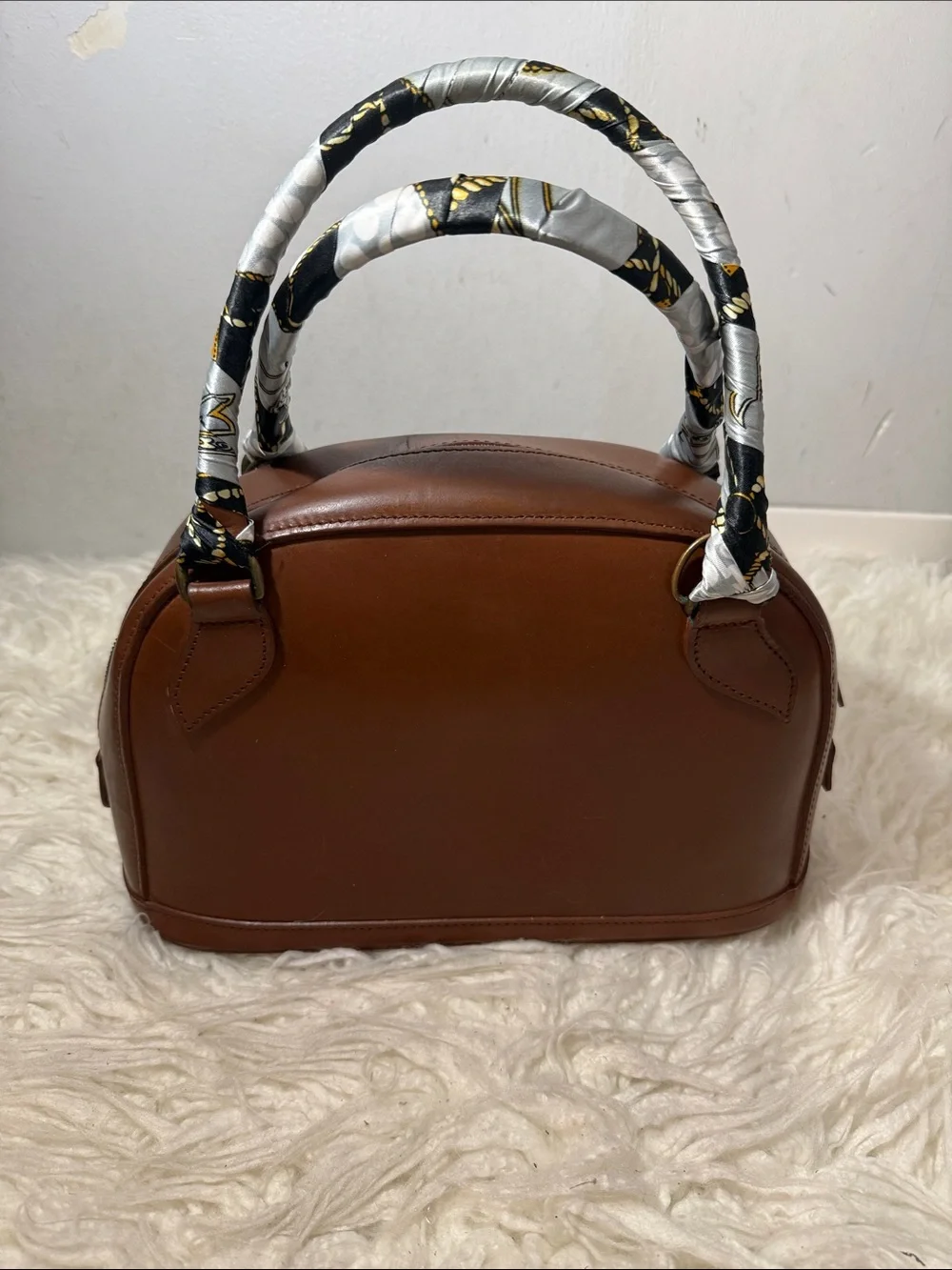 Vintage J&M Davidson Brown Leather Top-Handle Bag with Gold Turn-Lock medium
